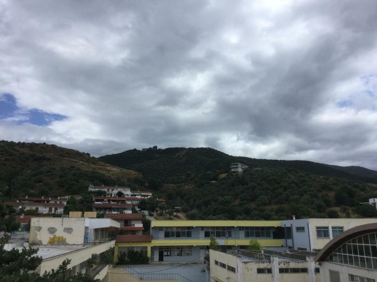 Hotel Kallithea Lutrá Edipszú Kültér fotó