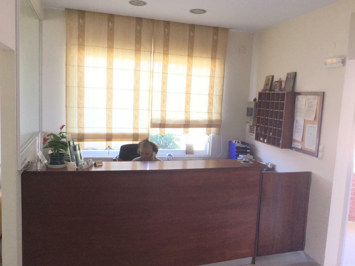 Hotel Kallithea Lutrá Edipszú Kültér fotó